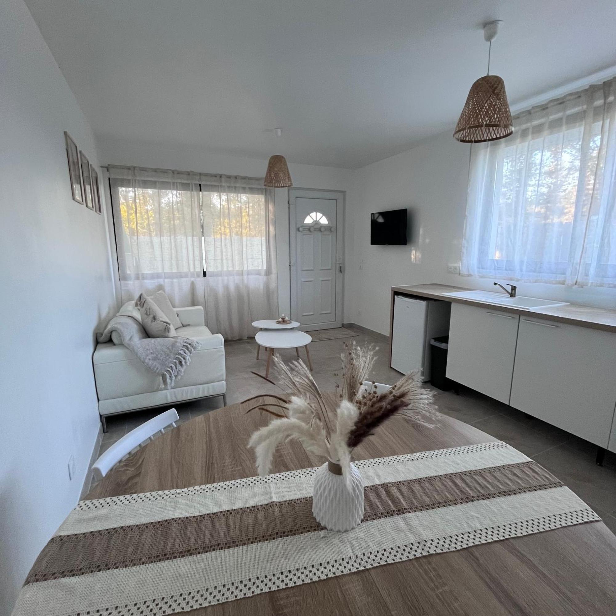 Cocon Avec Spa Mios Exterior foto